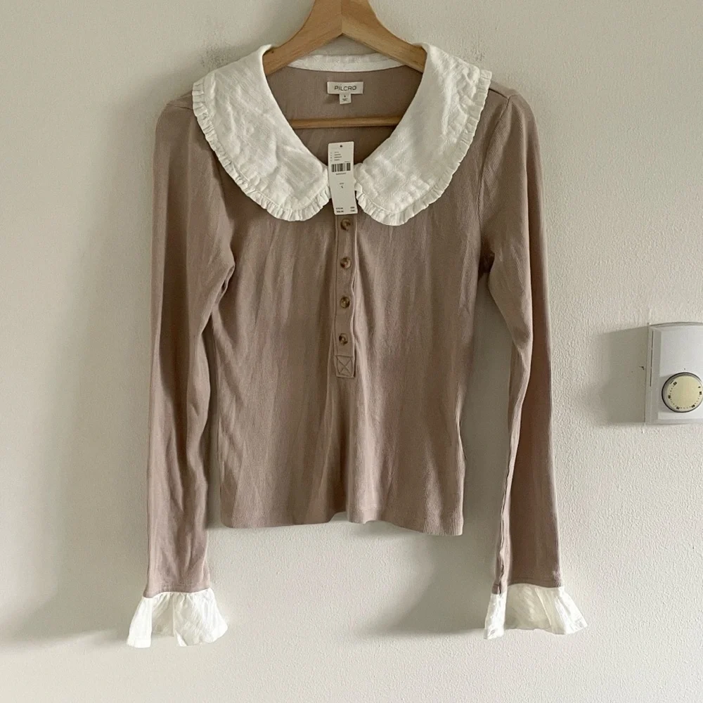 Pilcro Anthropologie Keira Peter Pan Collar Henley Top Size Small Neutral NWT - Picture 5 of 12